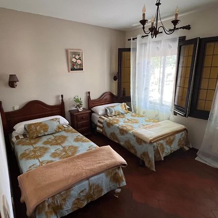 Hotel Hostal Sabor Fusion à La Pradera de Navalhorno Extérieur photo